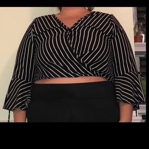 Crop top shirt